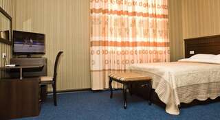 Гостиница Сильвер Белореченск Улучшенный двухместный номер с 1 кроватью-2