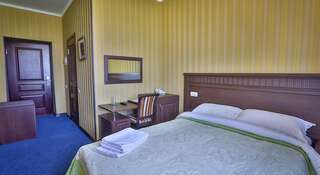 Гостиница Сильвер Белореченск Стандартный двухместный номер с 1 кроватью-2